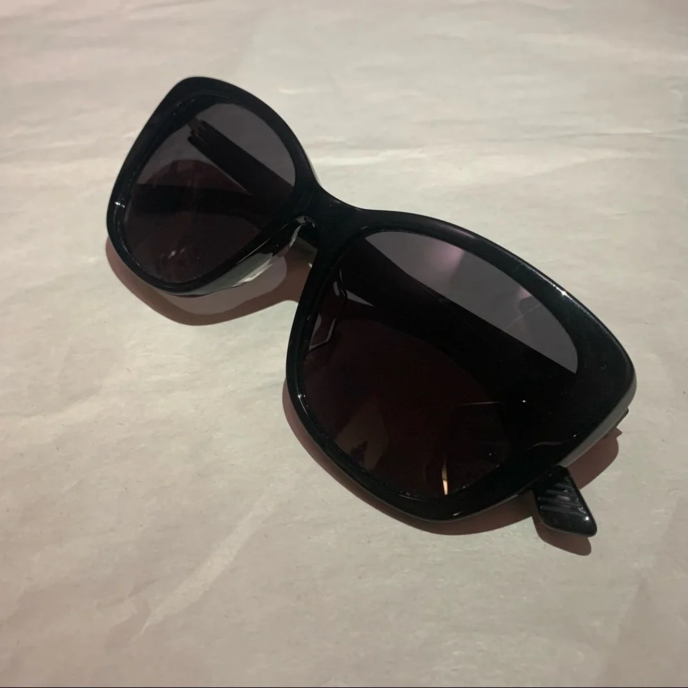 Bottega veneta sunglasses